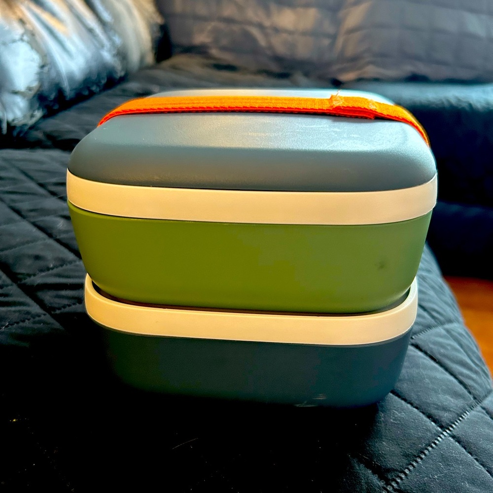 Pampered Chef Bento Box